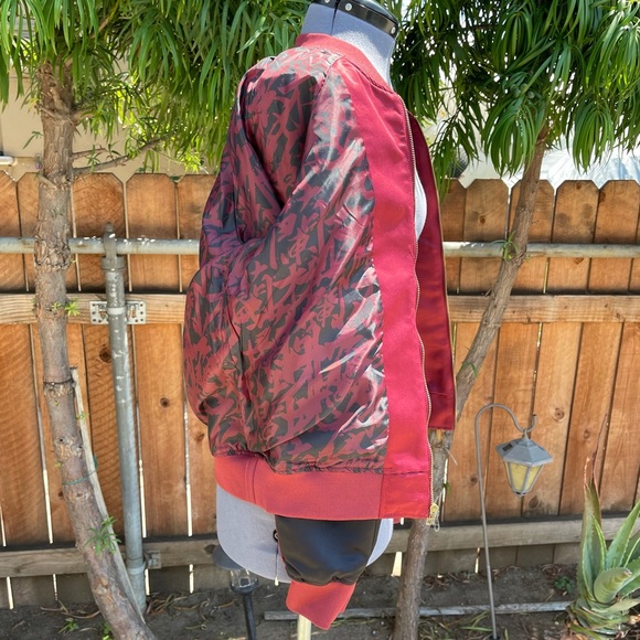 Disney Her Universe Mulan Phoenix Bomber Jacket - Picture 8 of 10